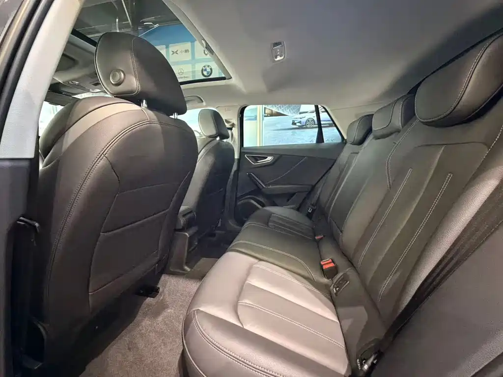 Audi Q2L — миниатюра 6