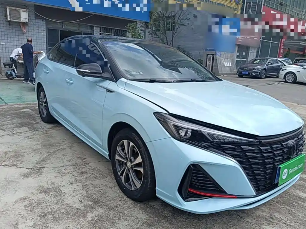 Changan Eado — миниатюра 4