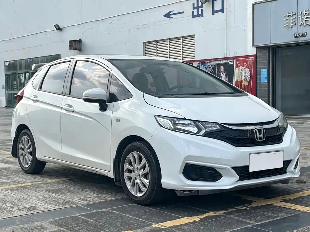 Honda Fit — миниатюра 3