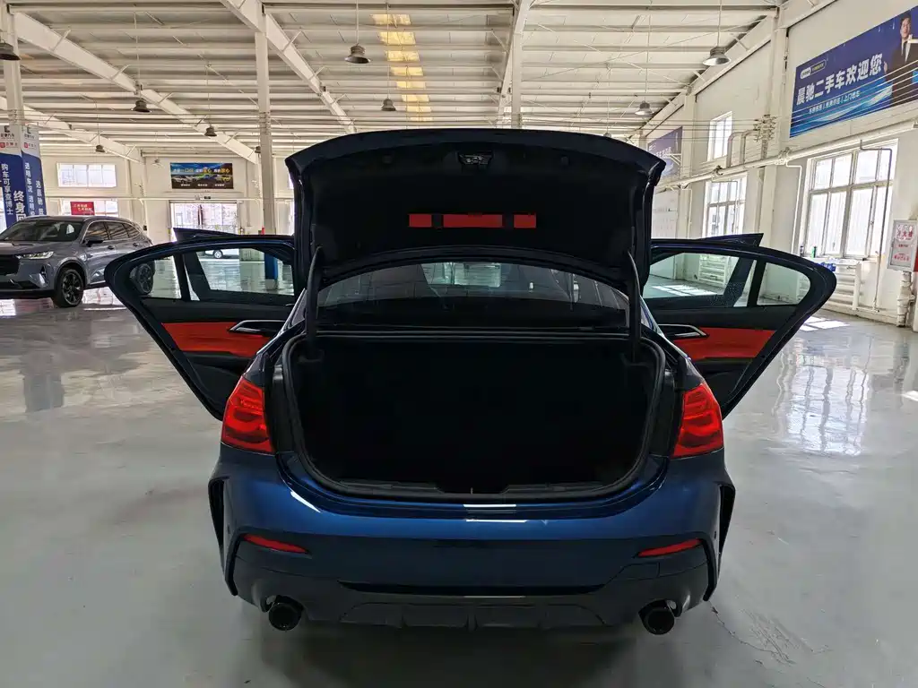 BMW 1 Series — миниатюра 17