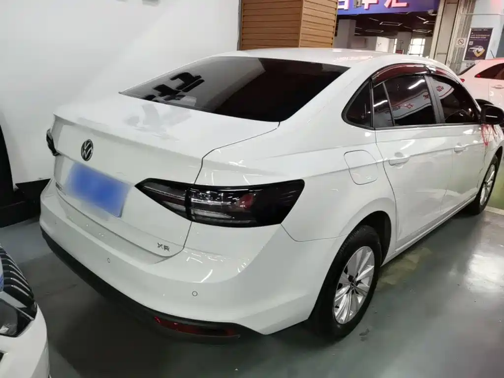 Volkswagen Lavida — миниатюра 7