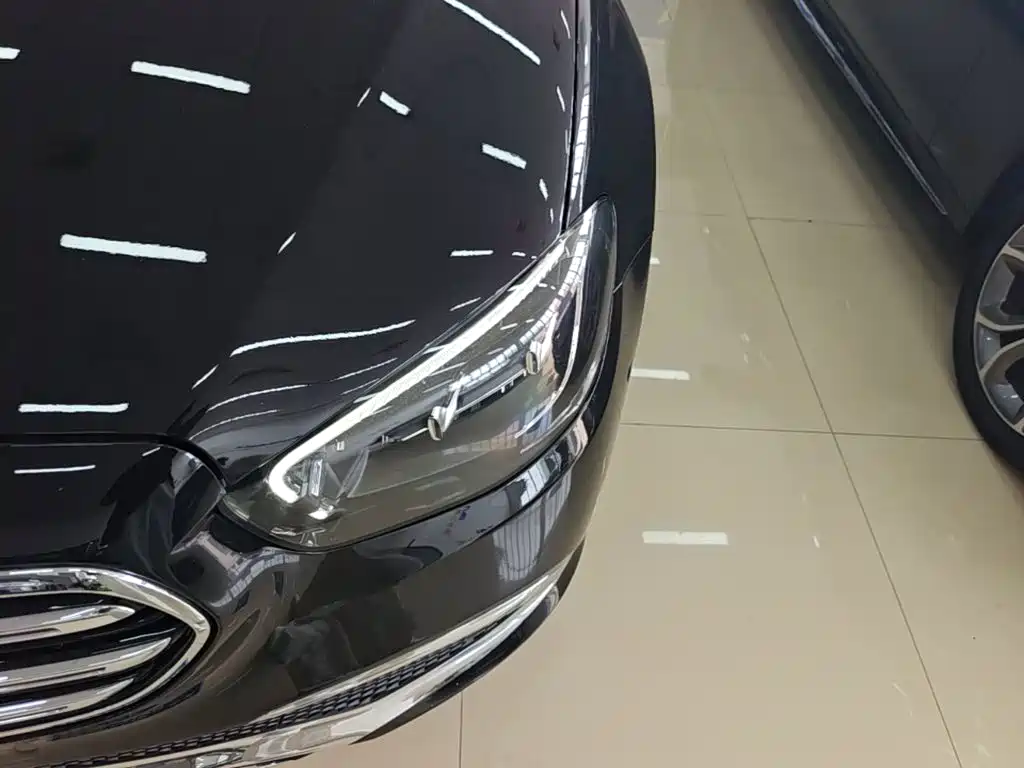 Mercedes-Benz E-Class New Energy — миниатюра 18