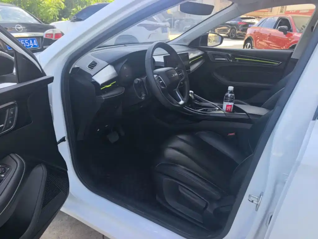 Roewe i5 — миниатюра 16