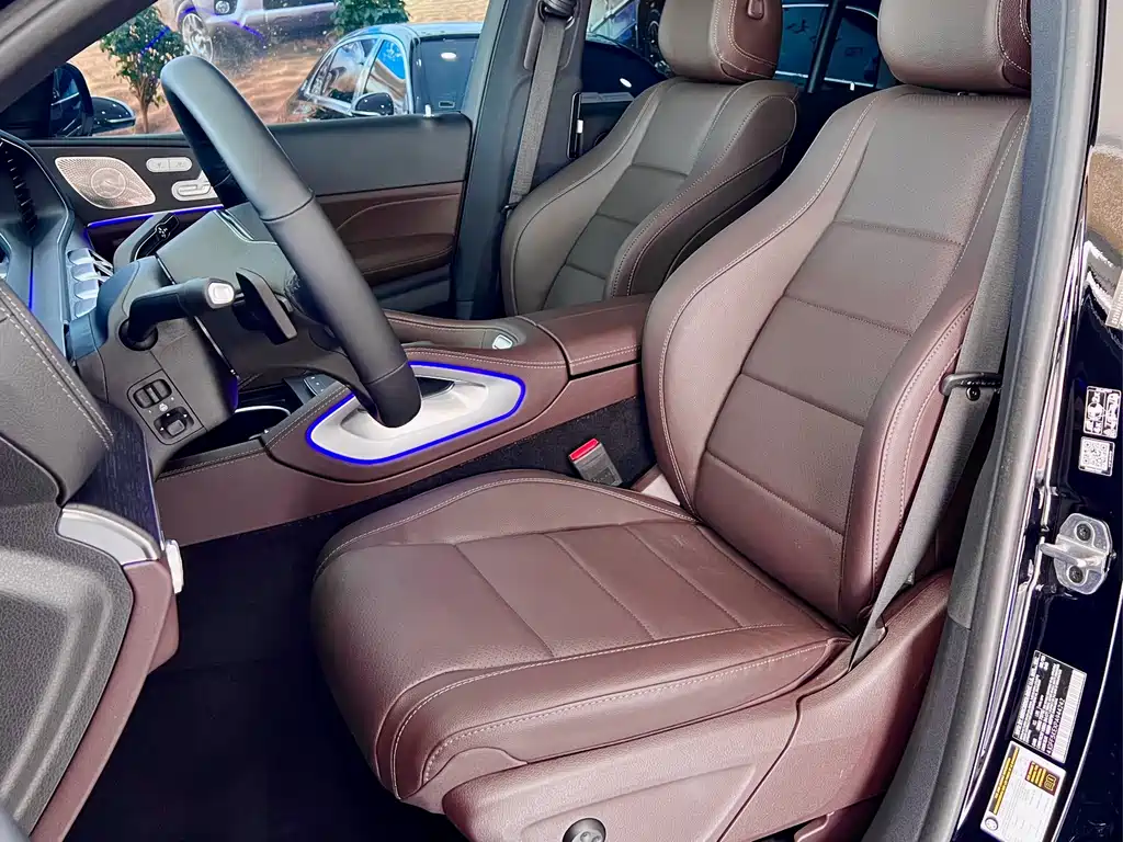 Mercedes-Benz GLS — миниатюра 6
