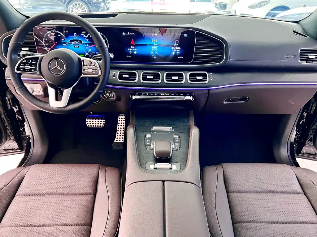 Mercedes-Benz GLS — миниатюра 9