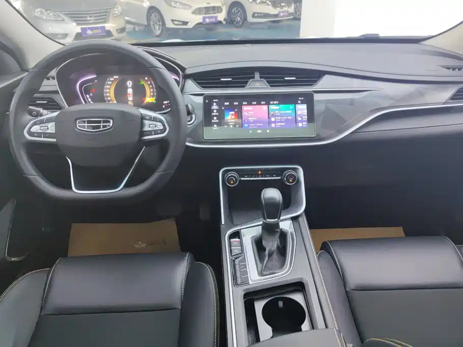 Geely Binrui — миниатюра 12