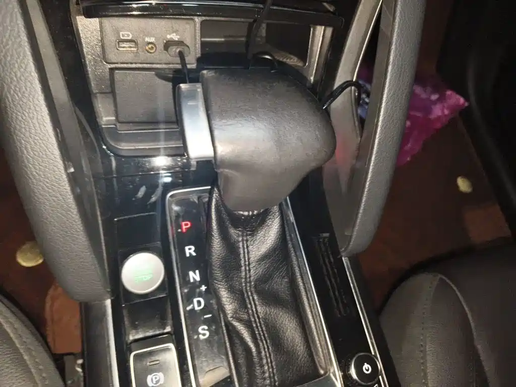 Borgward BX7 — миниатюра 10