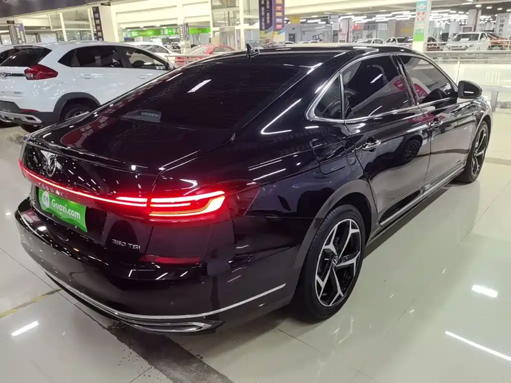 Volkswagen Passat — миниатюра 7