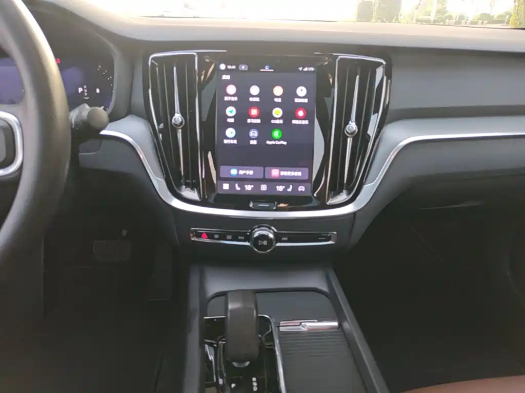 Volvo S60 — миниатюра 13
