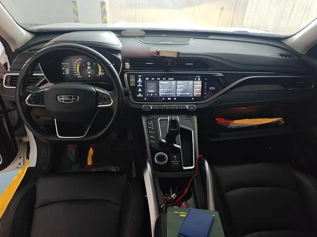 Geely Boyue — миниатюра 10