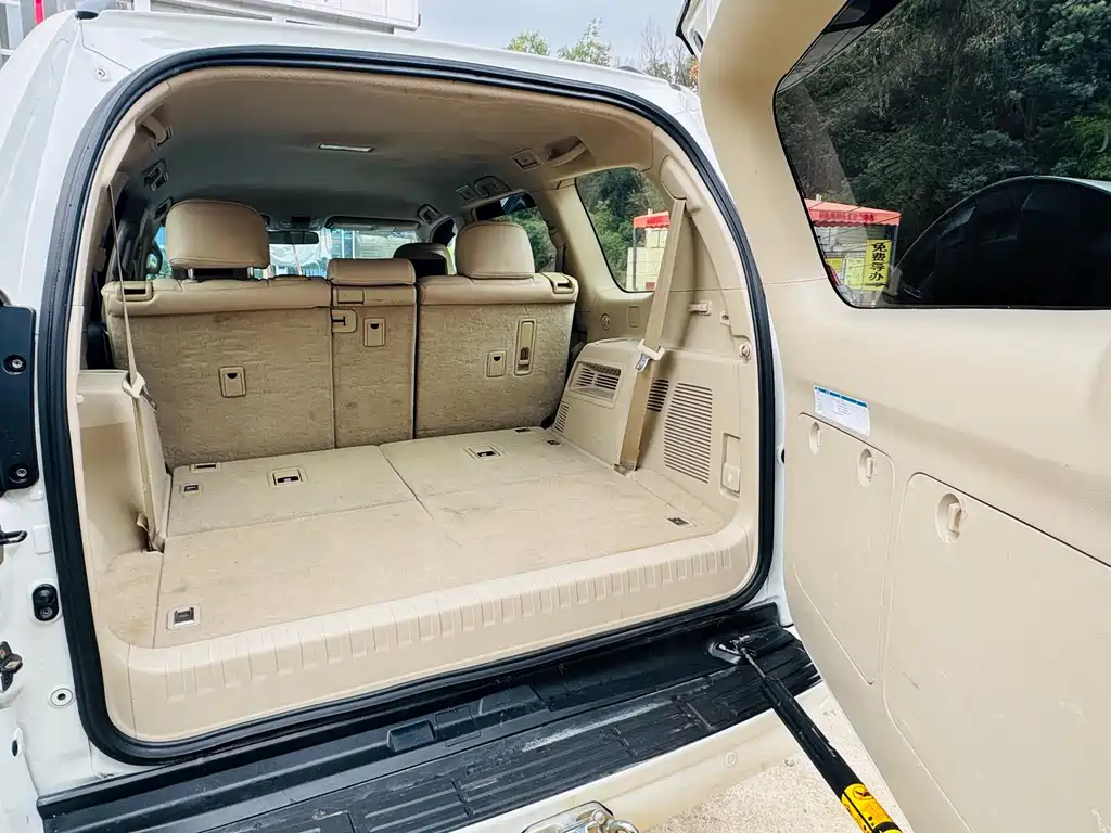 Toyota Land Cruiser Prado 2013 2.7L