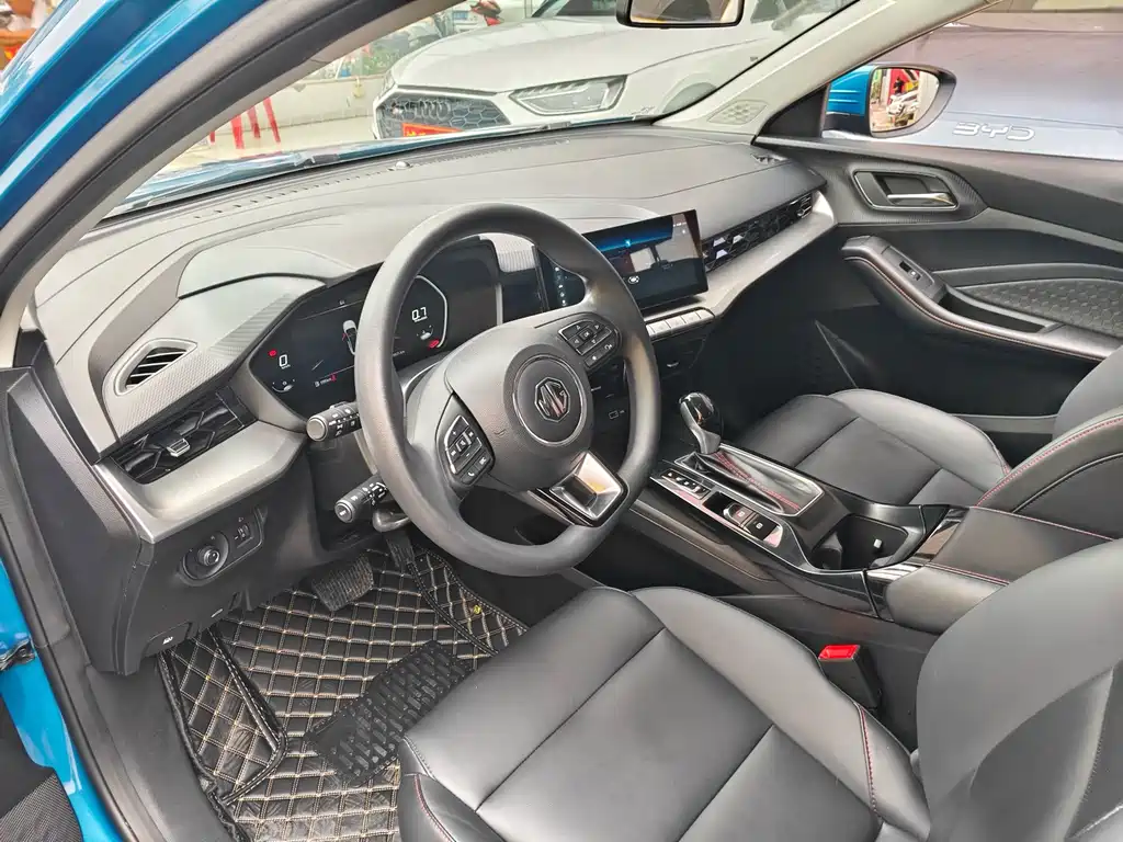 MG MG5 — миниатюра 3