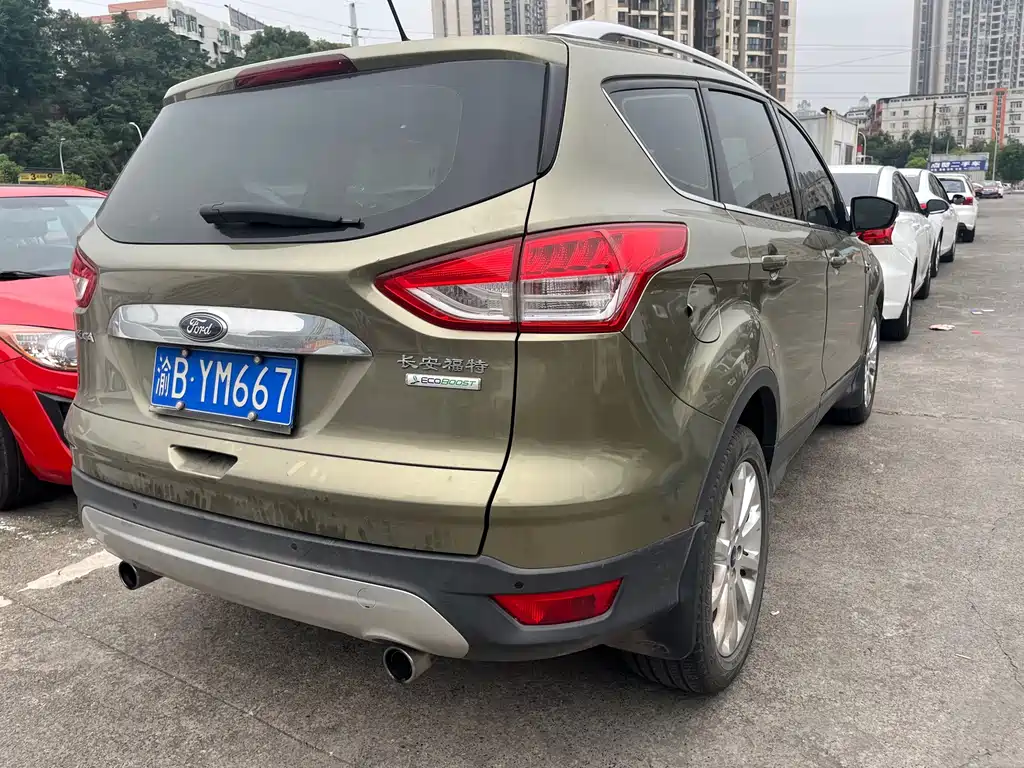 Ford Kuga — миниатюра 5
