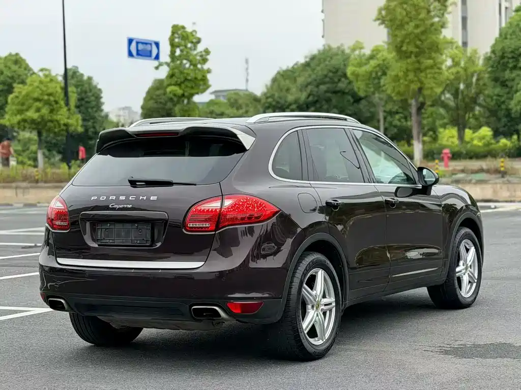 Porsche Cayenne 2011 Cayenne 3.0T