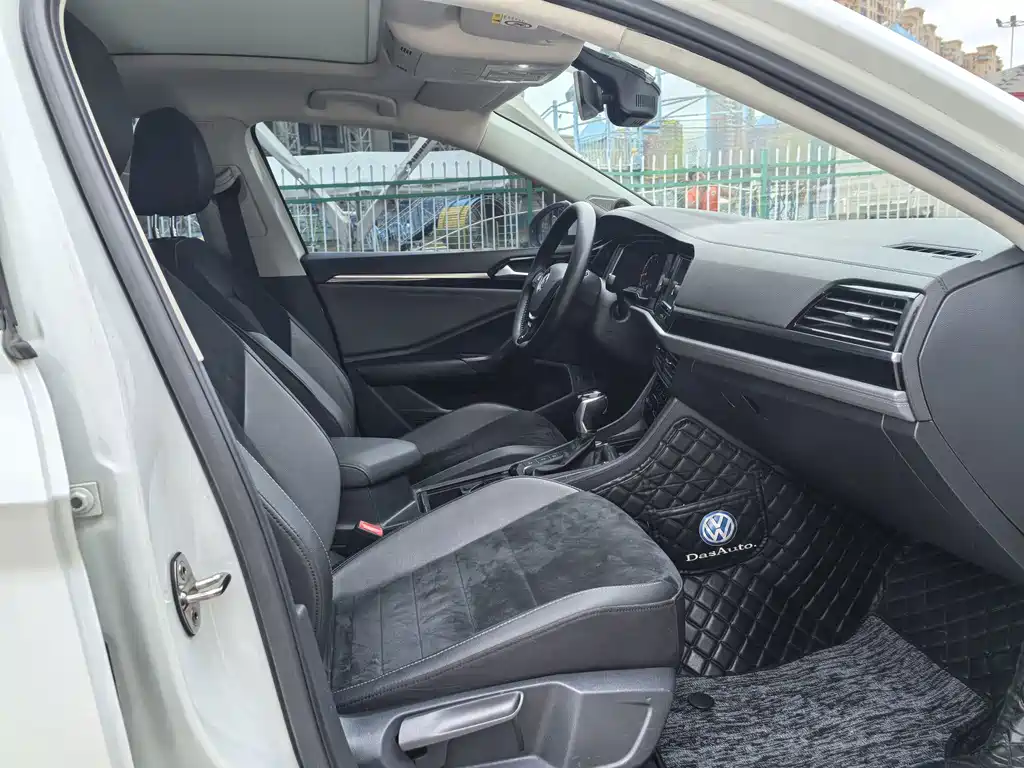 Volkswagen Sagitar — миниатюра 11