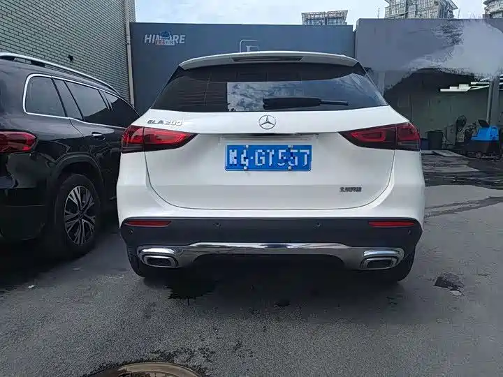 Mercedes-Benz GLA — миниатюра 9