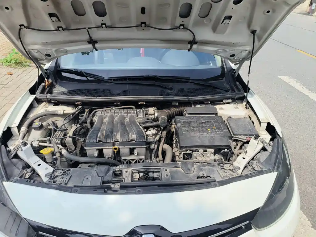 Renault Fluence — миниатюра 17