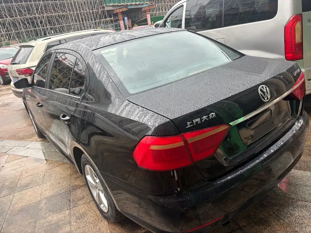Volkswagen Lavida — миниатюра 4