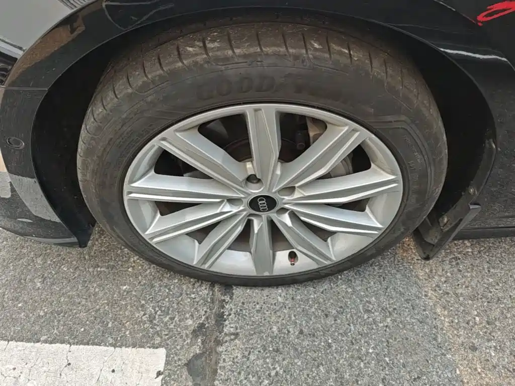 Audi A6L — миниатюра 23