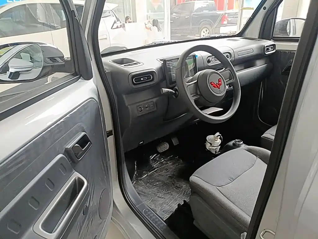 Wuling Zhiguang EV — миниатюра 16