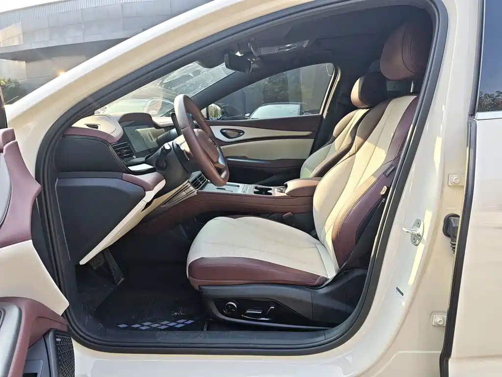 BYD Seal 07 DM-i — миниатюра 7