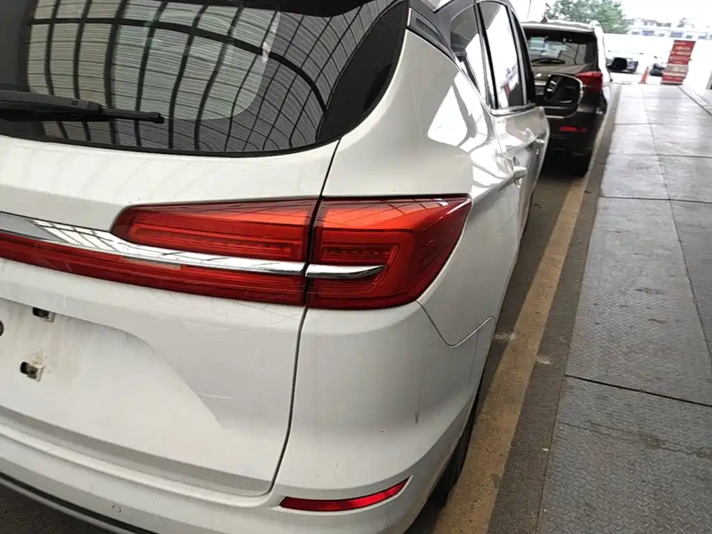 BYD Song — миниатюра 8