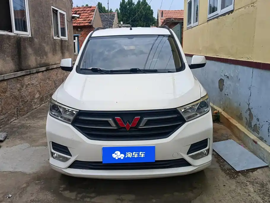 Wuling Hongguang — миниатюра 2