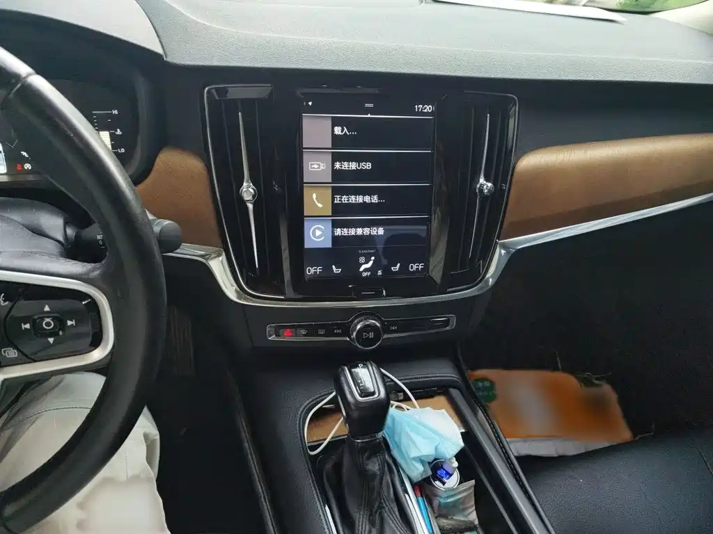 Volvo S90 — миниатюра 6