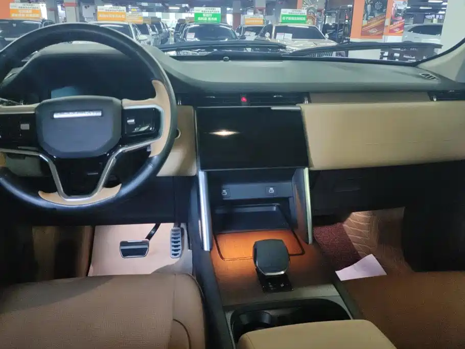 Land Rover Discovery Sport — миниатюра 13