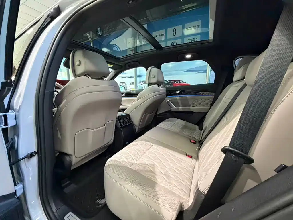 BYD Tang 2025 Smart Drive DM-i 115KM Flagship