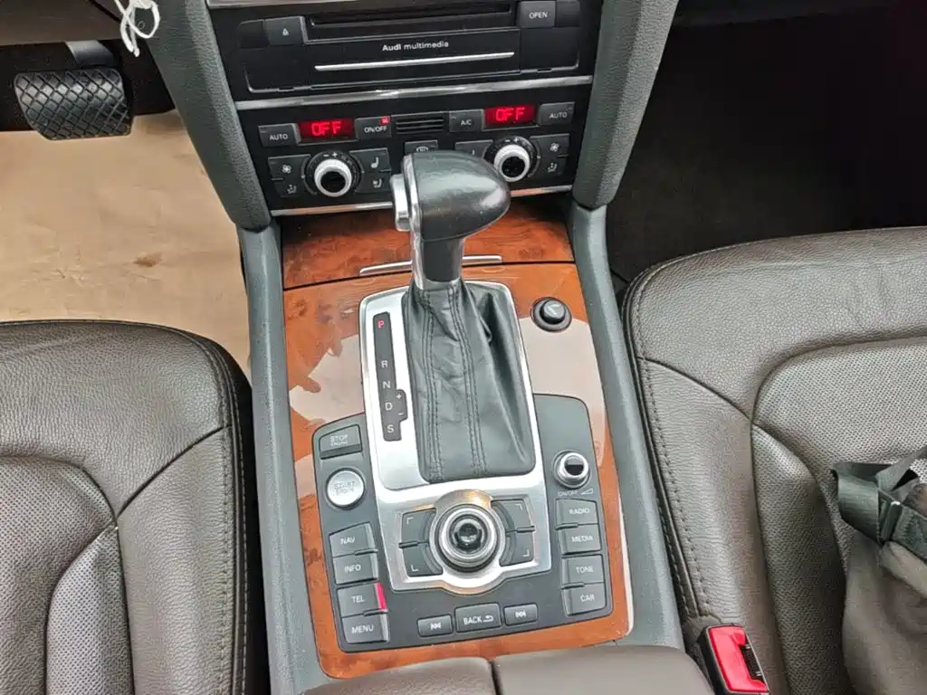 Audi Q7 — миниатюра 14
