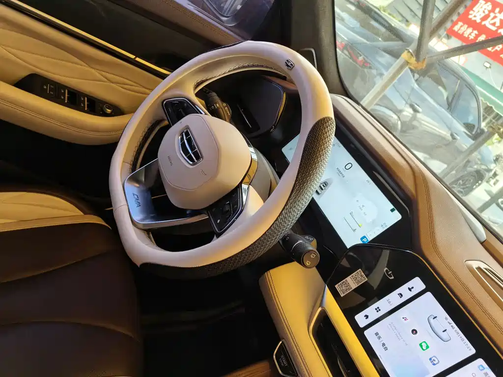 Geely Xingyue L — миниатюра 13