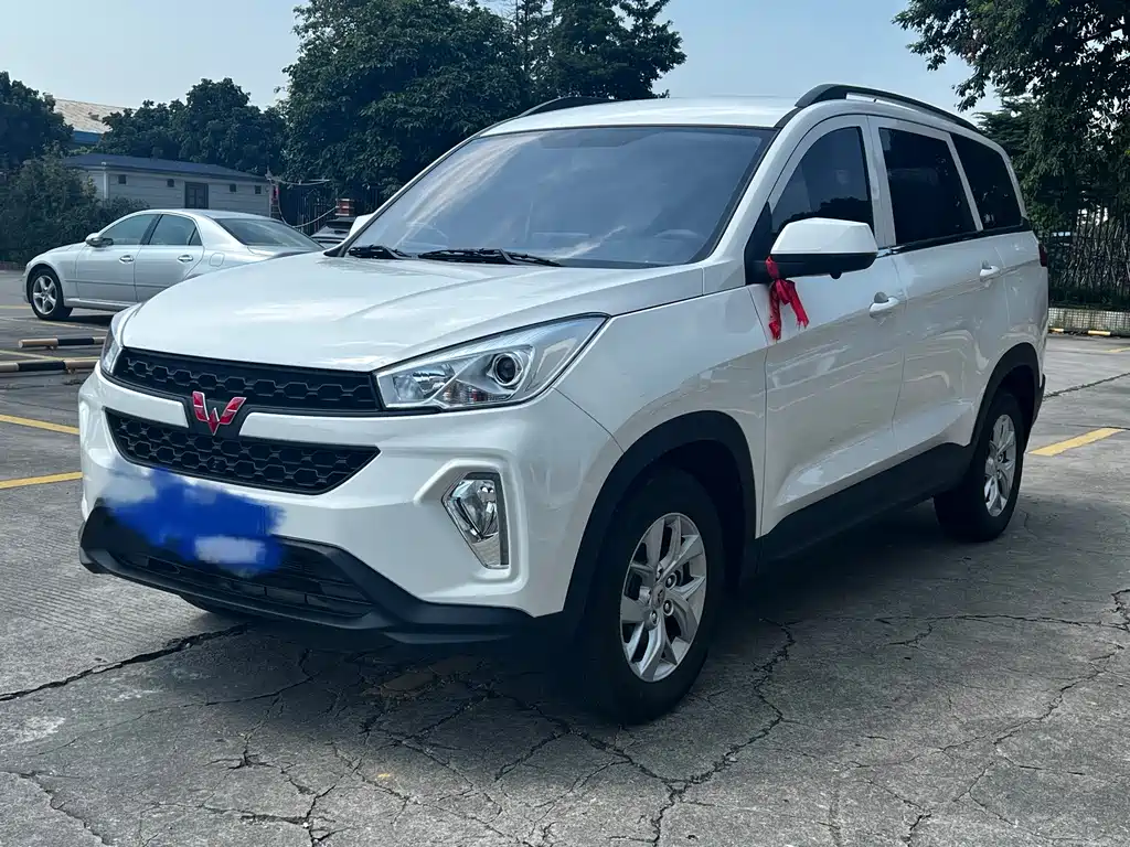 Wuling Hongguang S3