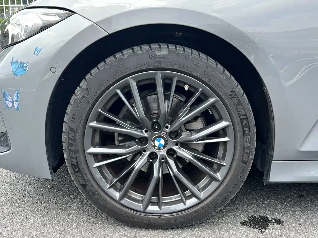 BMW 3 Series — миниатюра 4