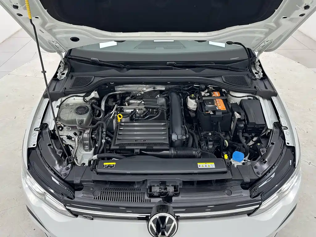 Volkswagen Golf — миниатюра 17