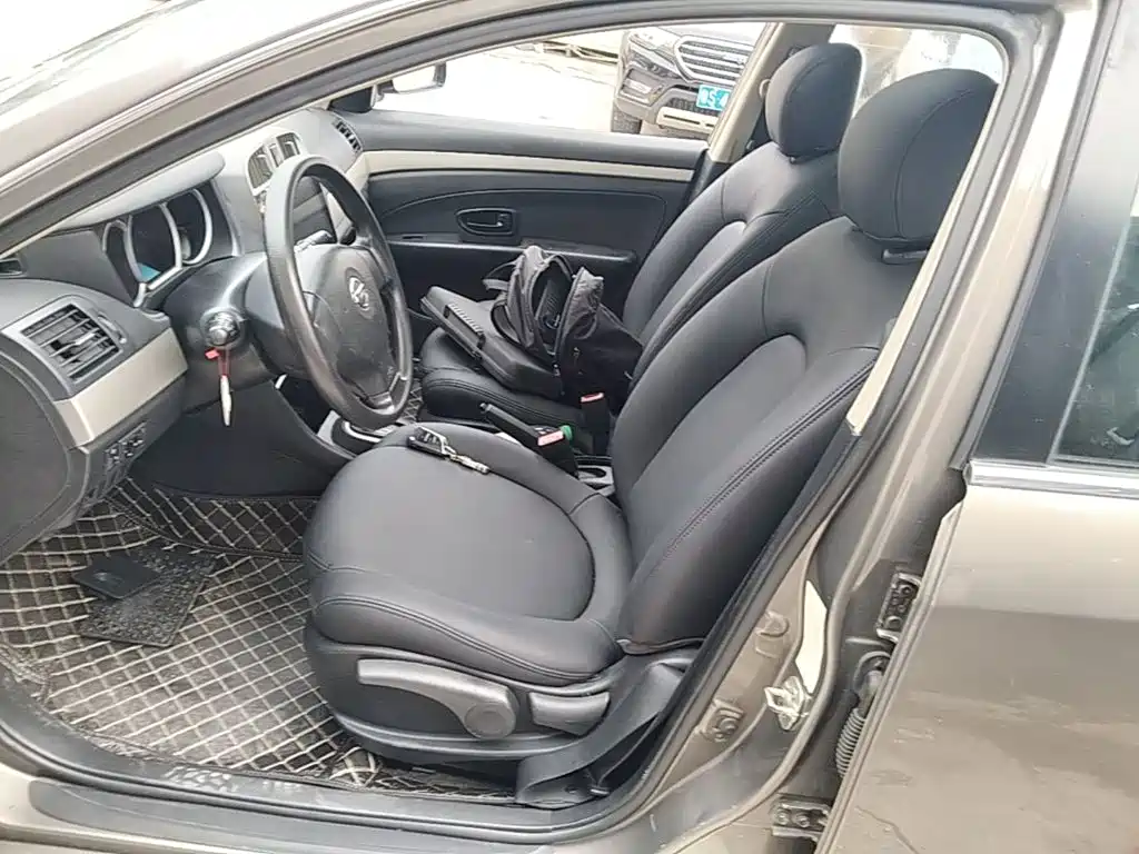 Nissan Sylphy — миниатюра 15