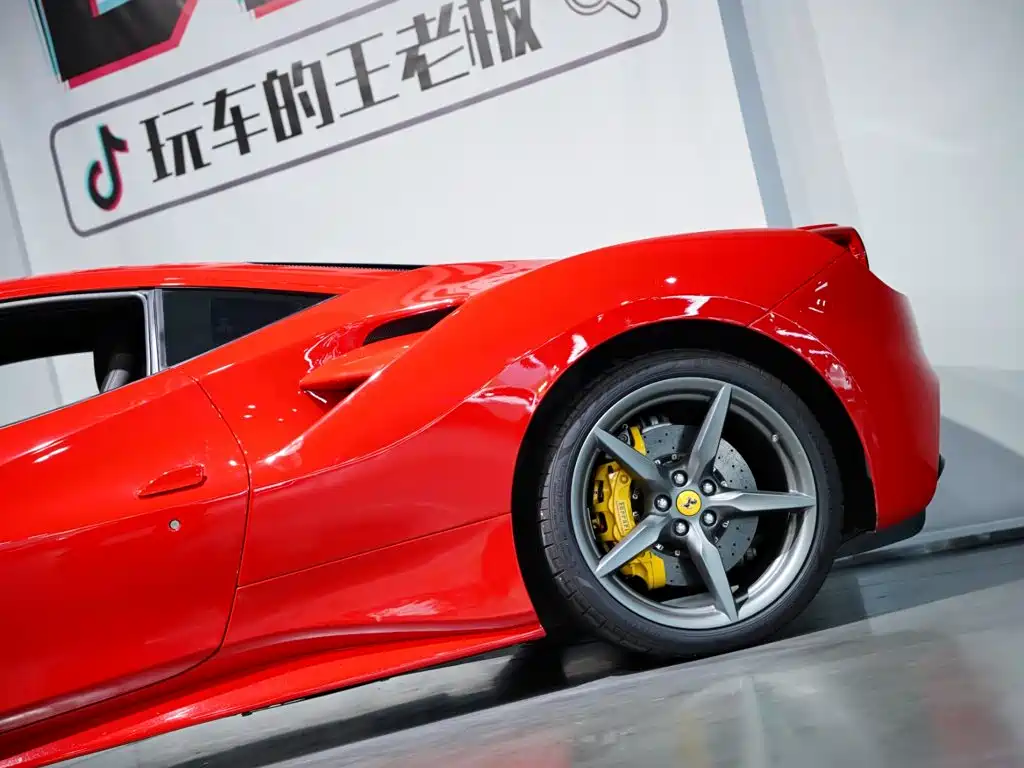 Ferrari 488 — фотографии объявления, Фото 54