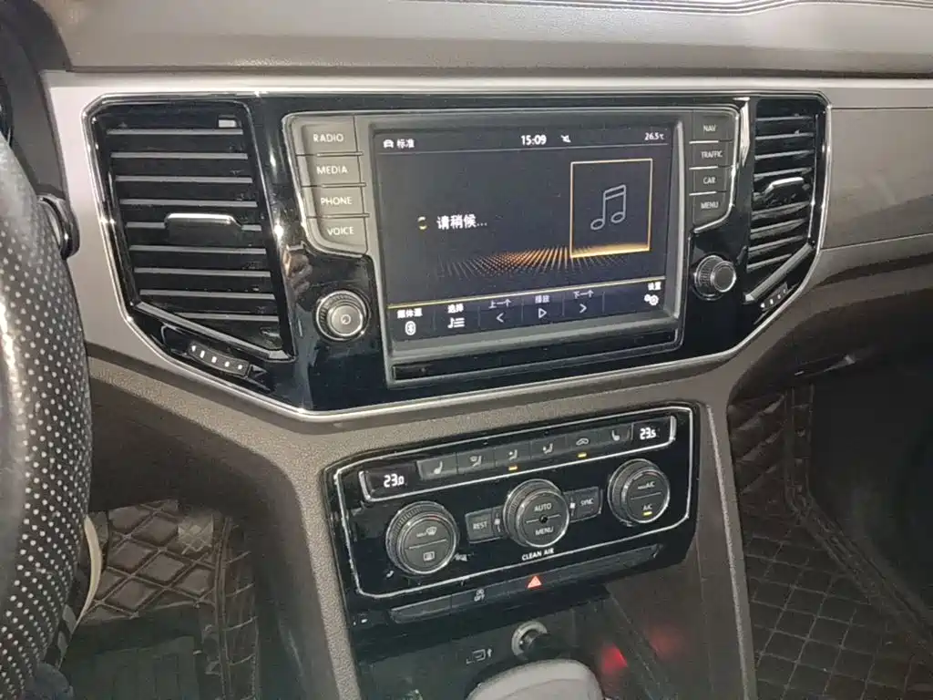 Volkswagen Teramont — миниатюра 13