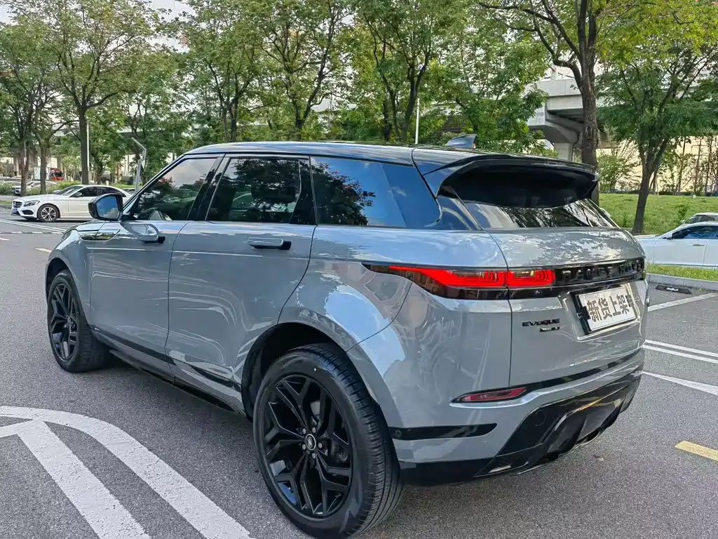 Land Rover Evoque — миниатюра 7