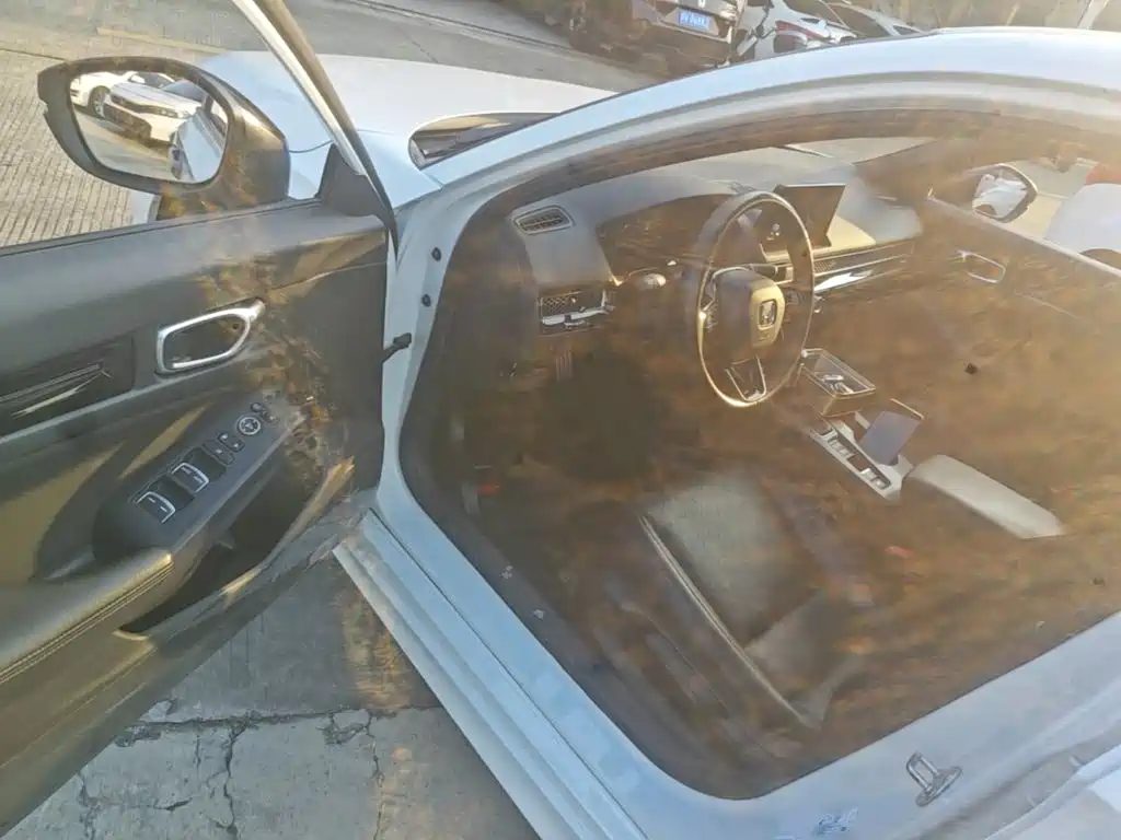 Honda Civic — миниатюра 16