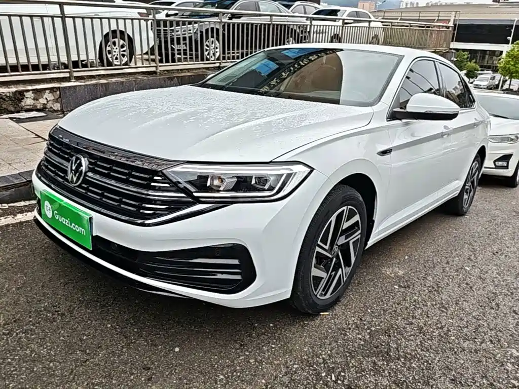 Volkswagen Sagitar — миниатюра 2