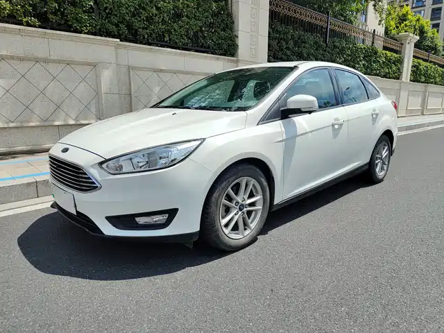 FORD FOX 2018
