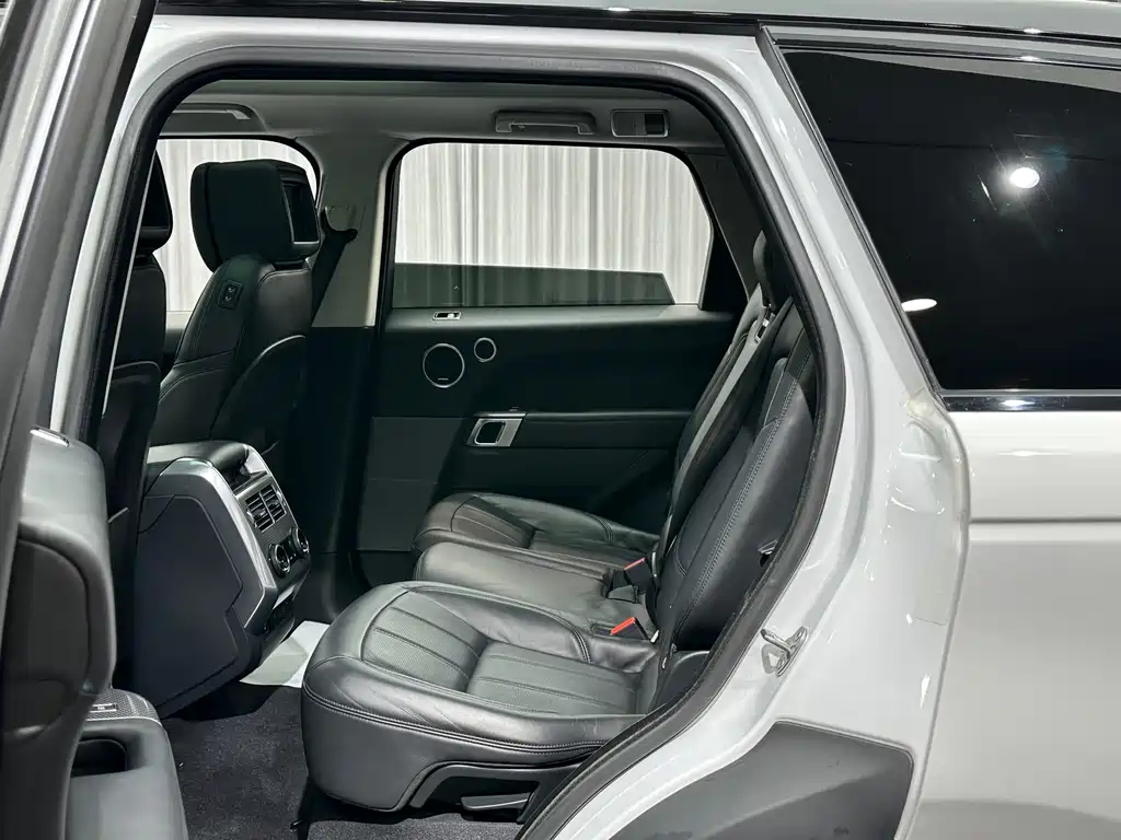 Land Rover Sport — миниатюра 13