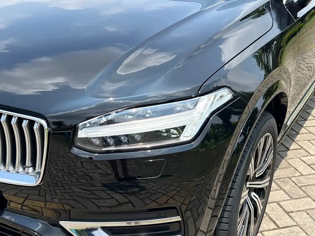 Volvo XC90 2020 T6 Luxury 7 мест