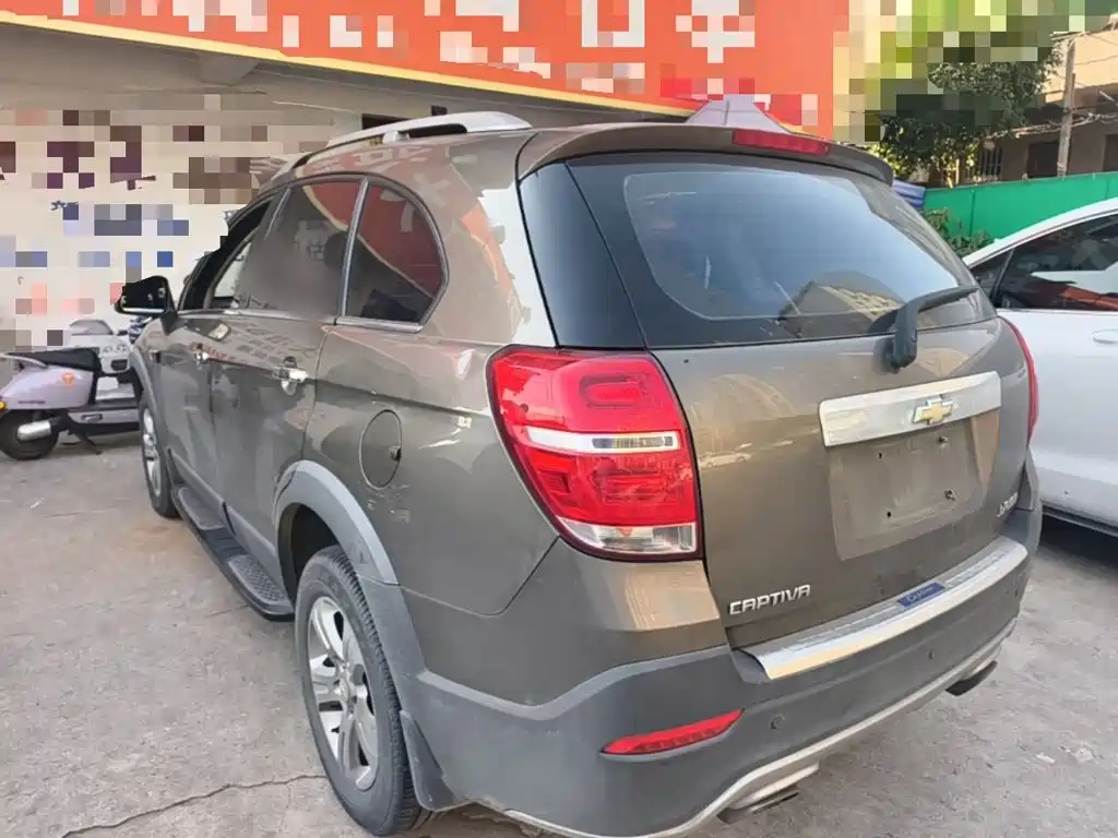 Chevrolet Captiva — миниатюра 5