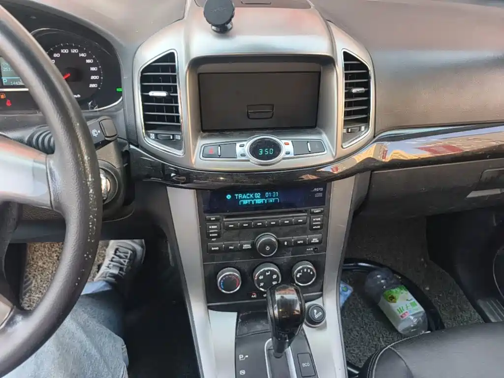 Chevrolet Captiva — миниатюра 13