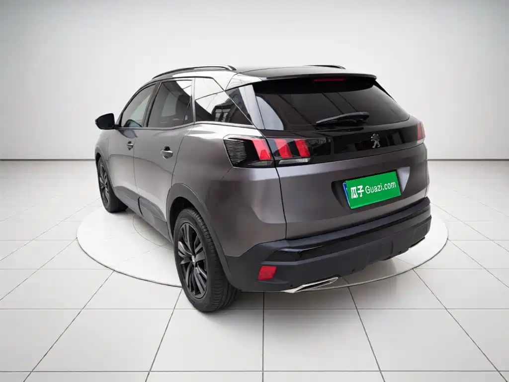 Peugeot 4008 — миниатюра 4