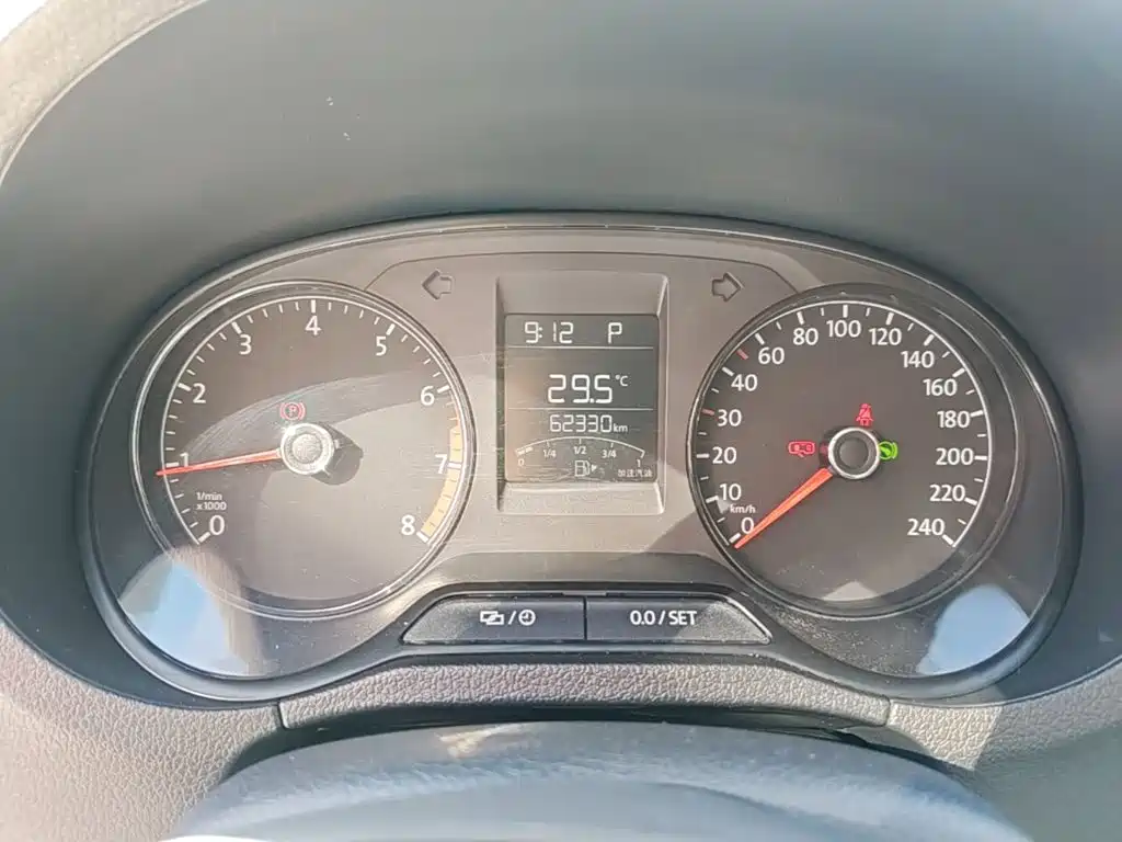 Volkswagen Polo — миниатюра 8