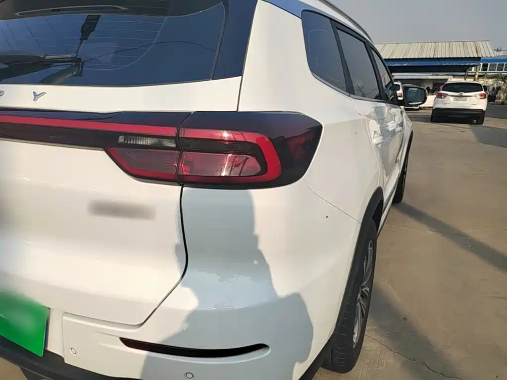 Chery Tiggo 8 — миниатюра 8