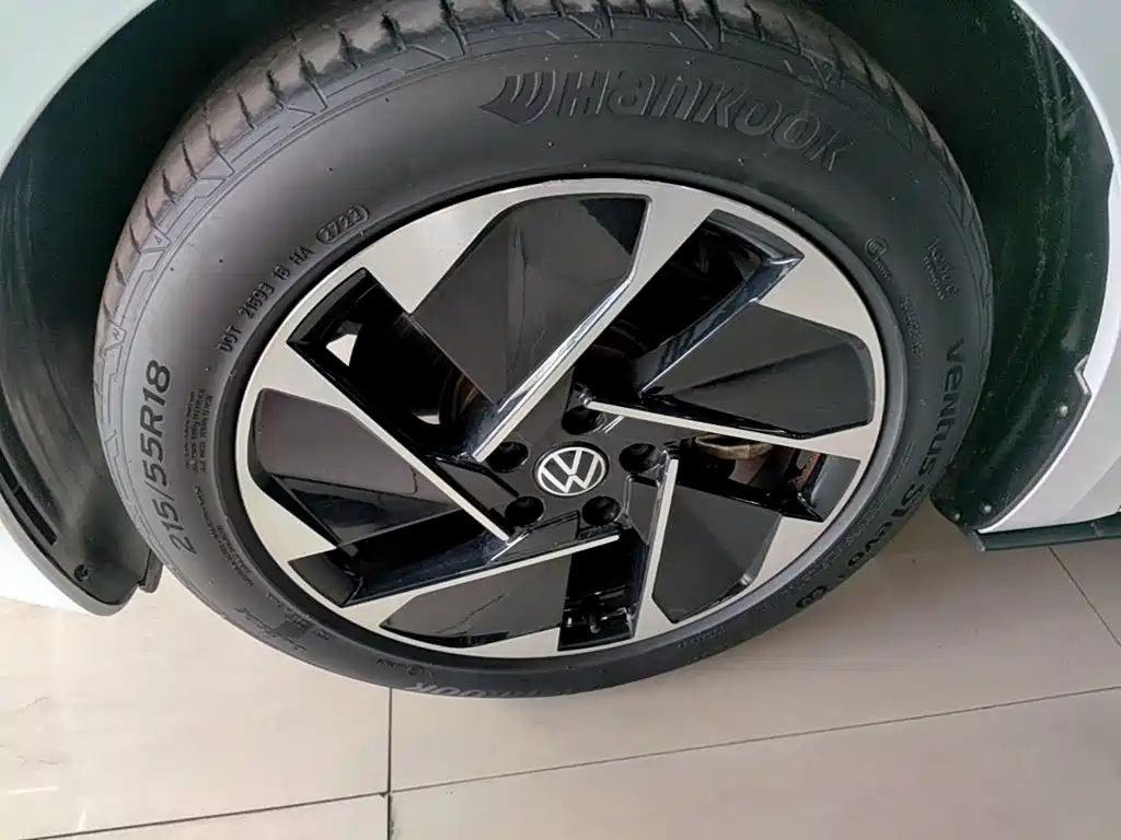 Volkswagen ID.3 — миниатюра 23